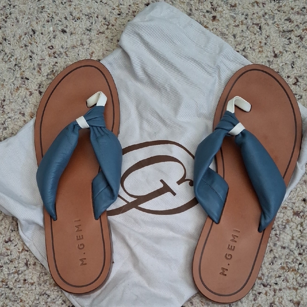 M.Gemi Elegant Blue Thong Sandals 38 1/2
